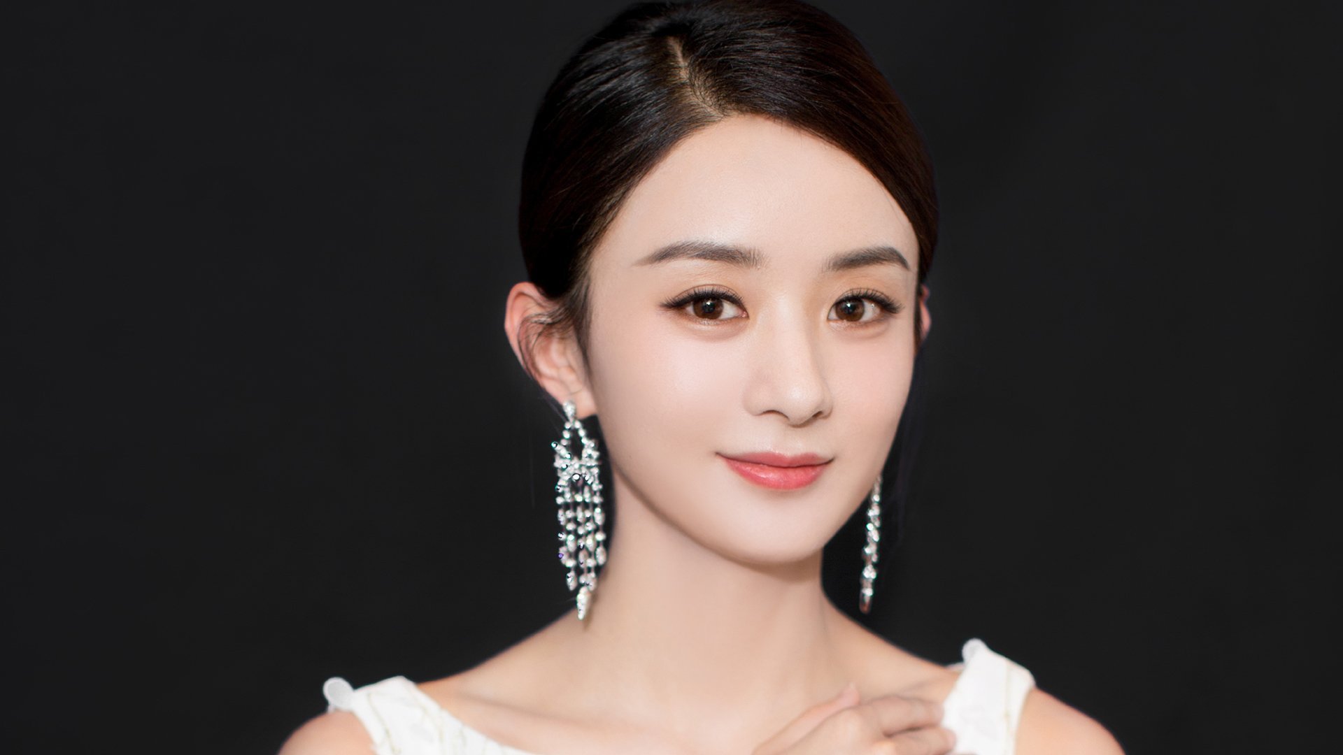 当东契奇的子弹穿越金州，锡安正在书写2026的剧本