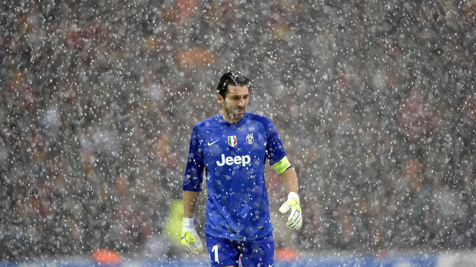 南美黑马逆袭！厄瓜多尔掀翻爱尔兰创历史，美加墨世界杯首现冷门